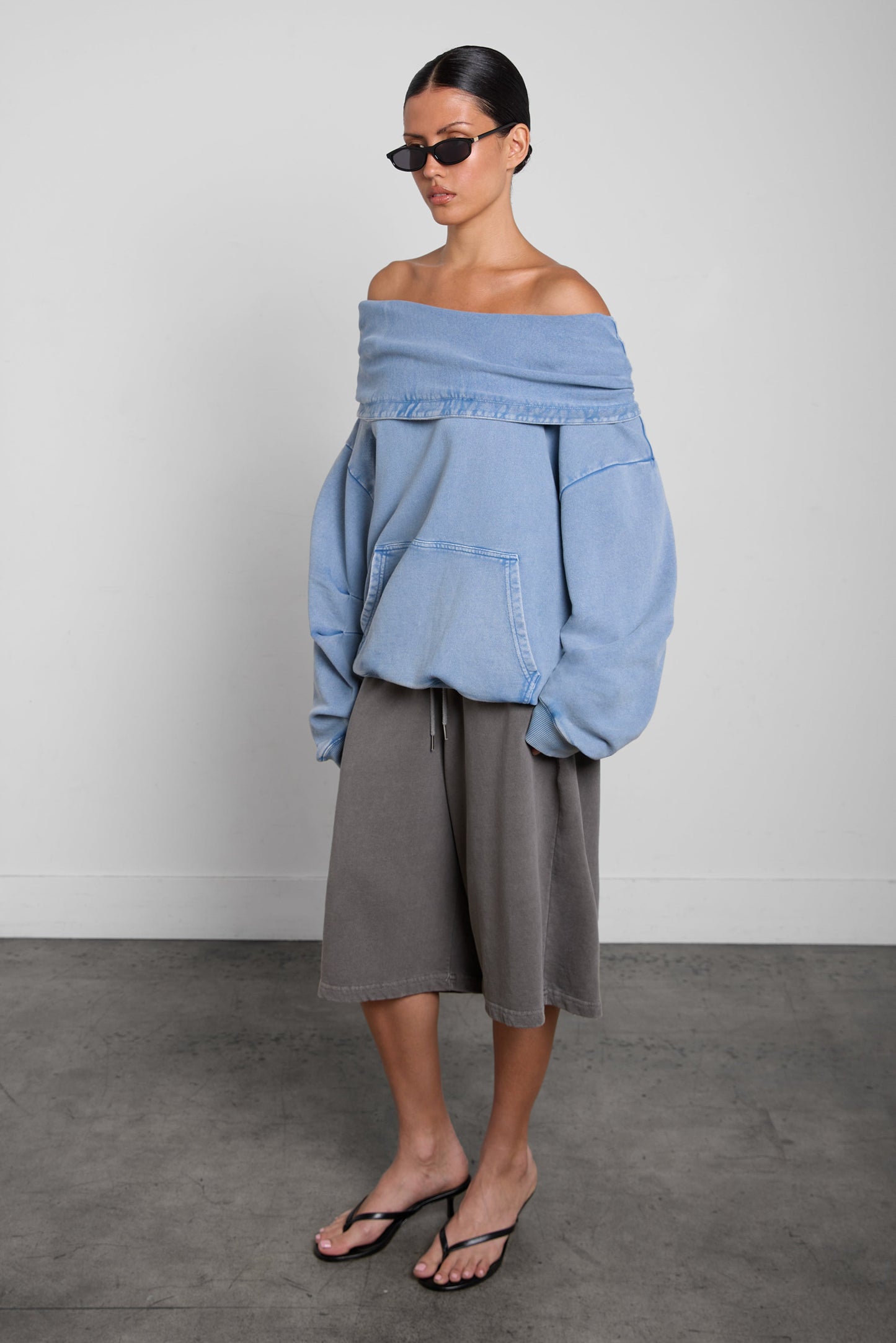 GARMENT DYED SLOUCHY OFF THE SHOULDER HOODIE