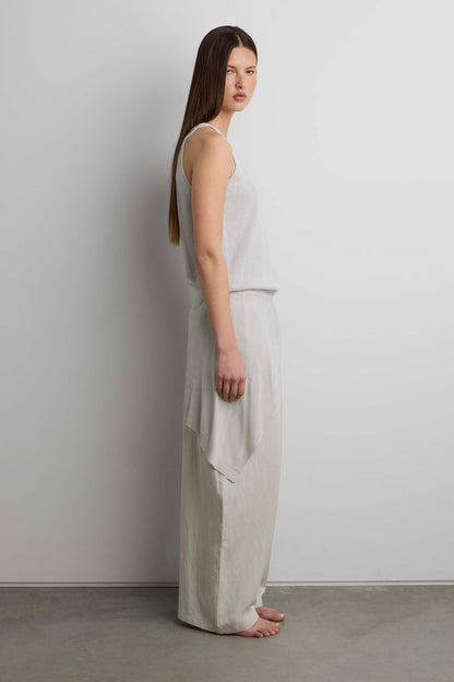 TWIST SHOULDER STRAP LIGHTWEIGHT TANK TOP