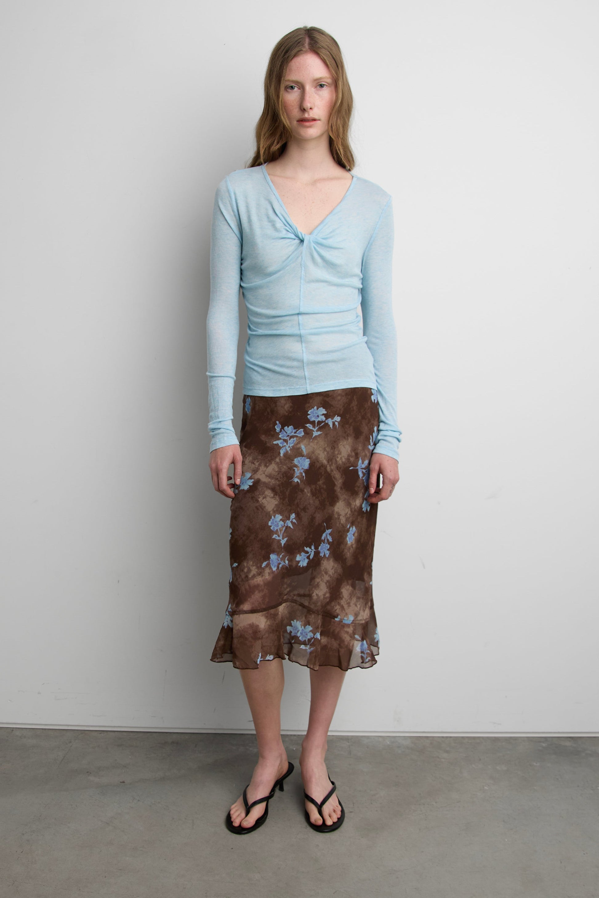 SHEER TWIST-FRONT V-NECK TOP