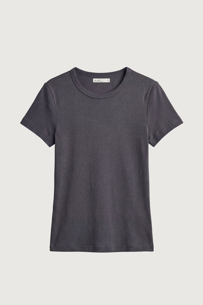 BASIC T-SHIRT