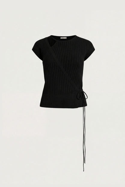 RIBBED CUT OUT TOP WITH TIE FRONT DETAIL