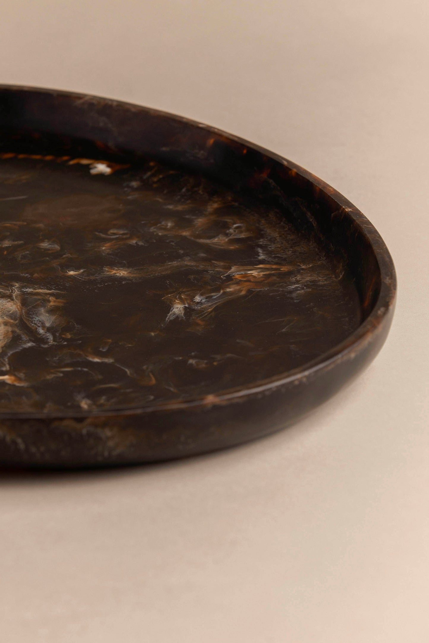 LARGE PEBBLE RESIN TRAY