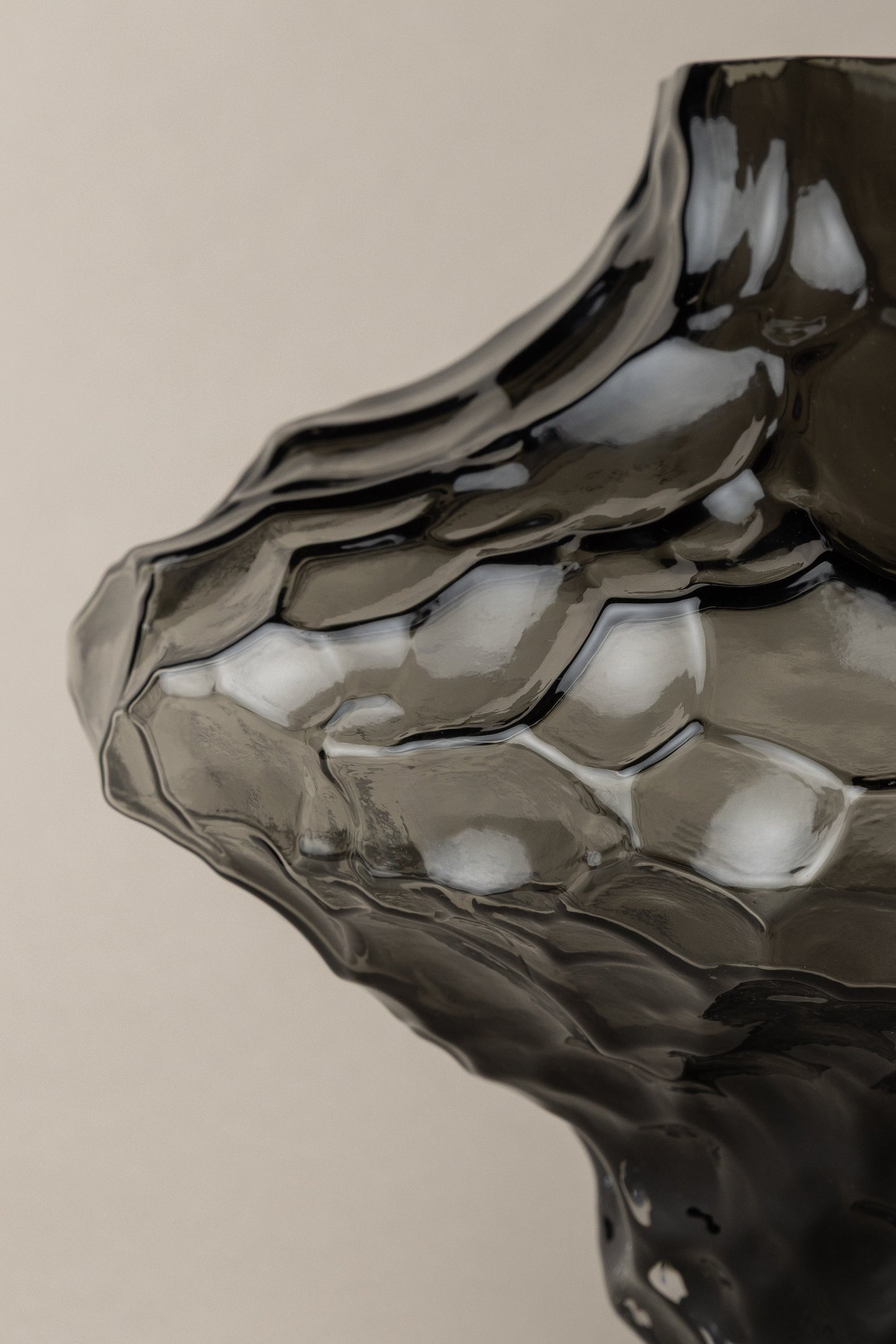 TERRA VASE SMALL