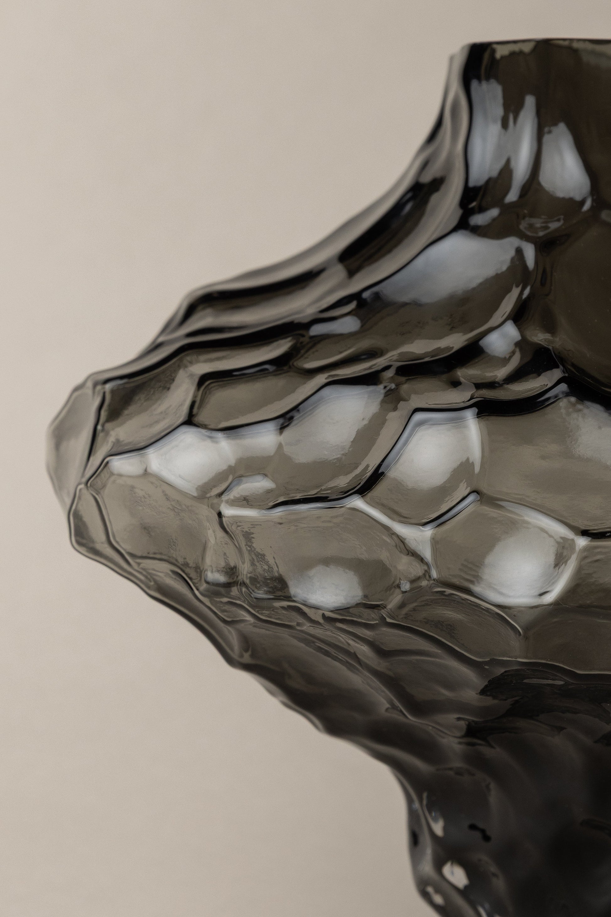 TERRA VASE SMALL