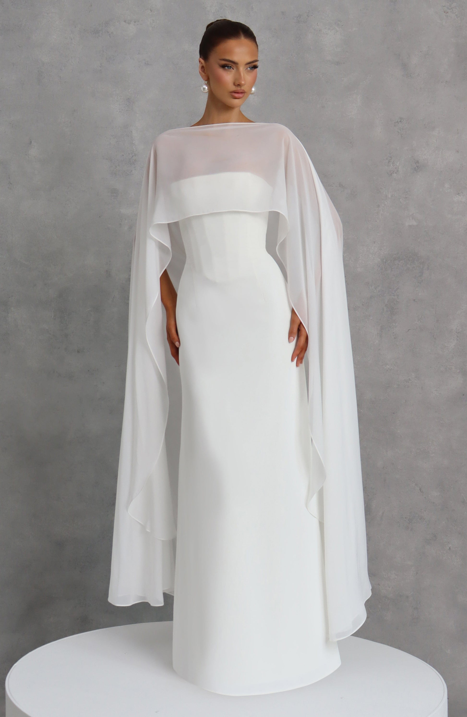 Romy Cape - Ivory